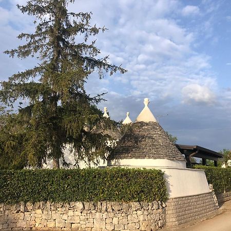 Villa Nonna Nina By La Puglia In Un Trullo Locorotondo Luaran gambar