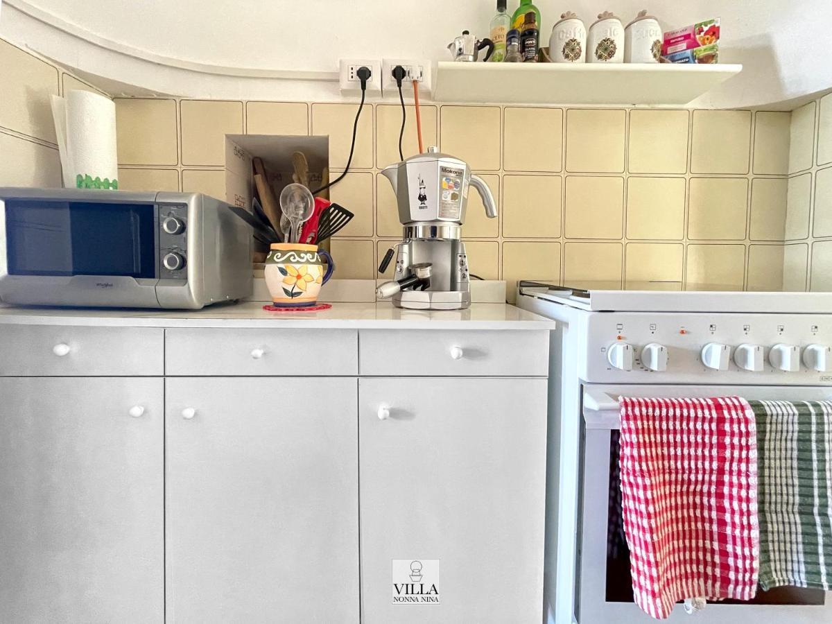 Villa Nonna Nina By La Puglia In Un Trullo Locorotondo Luaran gambar