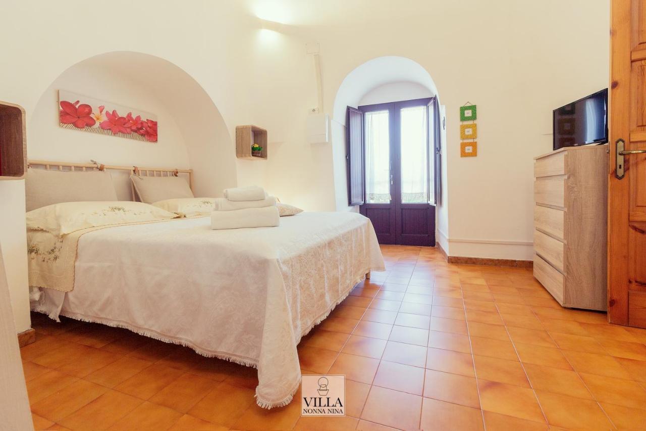 Villa Nonna Nina By La Puglia In Un Trullo Locorotondo Luaran gambar