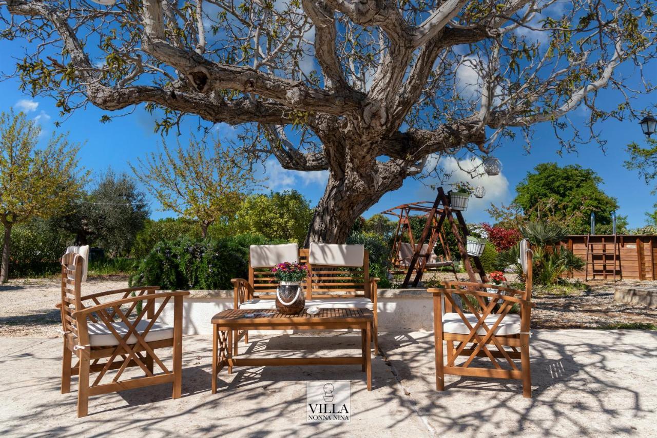 Villa Nonna Nina By La Puglia In Un Trullo Locorotondo Luaran gambar