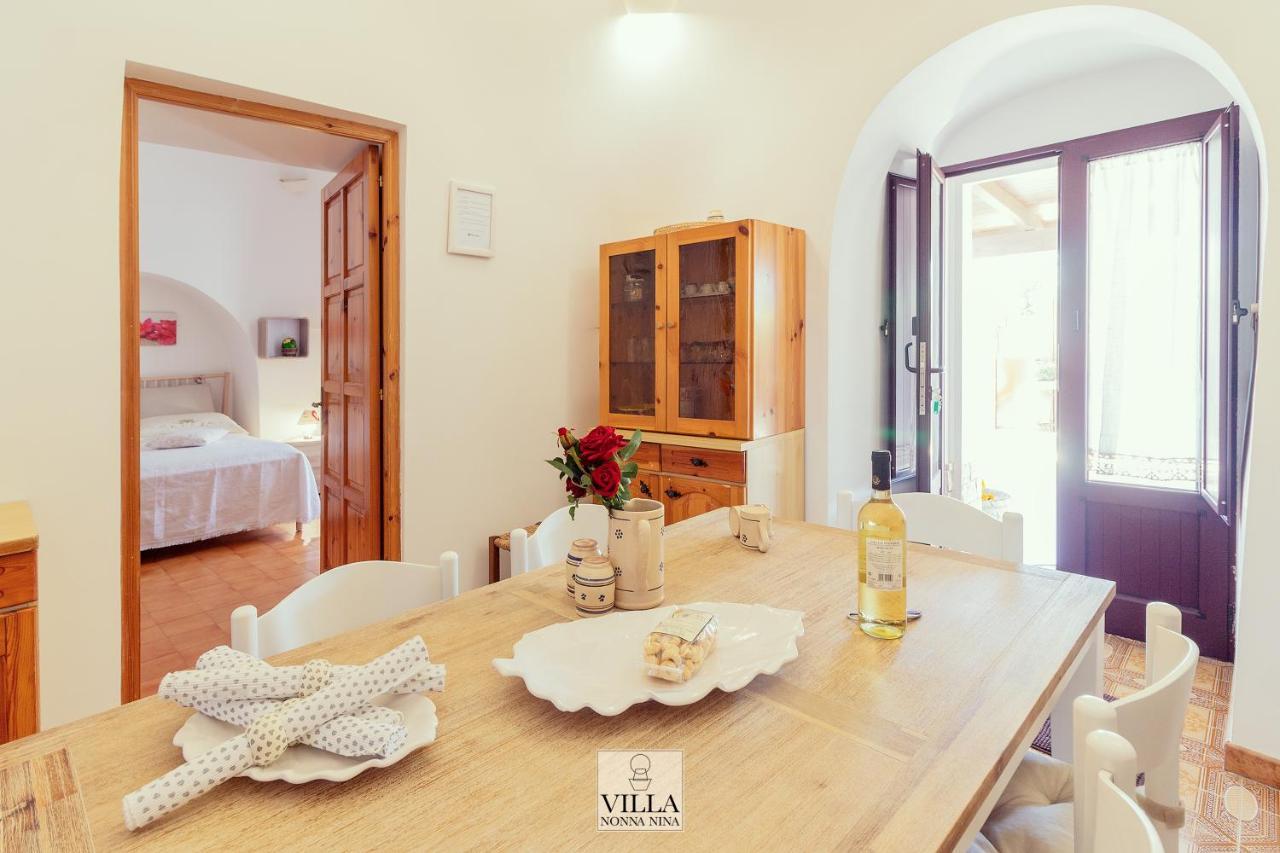 Villa Nonna Nina By La Puglia In Un Trullo Locorotondo Luaran gambar