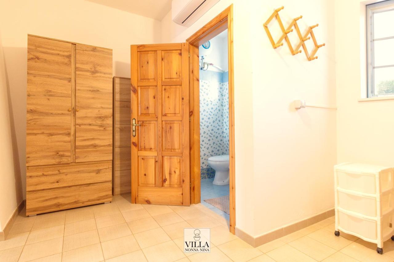 Villa Nonna Nina By La Puglia In Un Trullo Locorotondo Luaran gambar